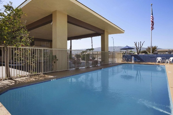 Days Inn by Wyndham Gilroy Main image